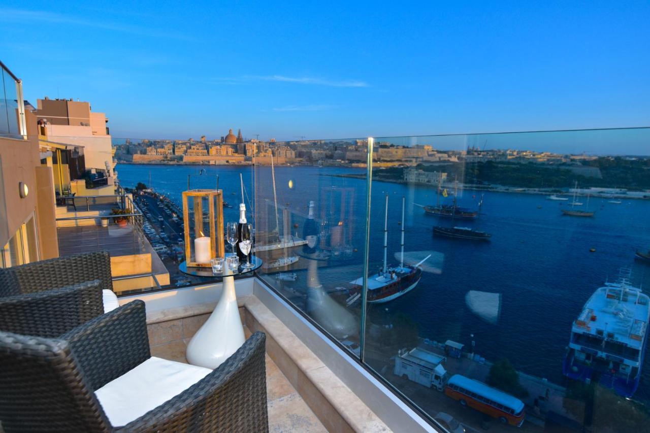Unique Seafront Triplex Penthouse With Panoramic Bedroom & Rooftop Jacuzzi Overlooking Valletta Слима Экстерьер фото
