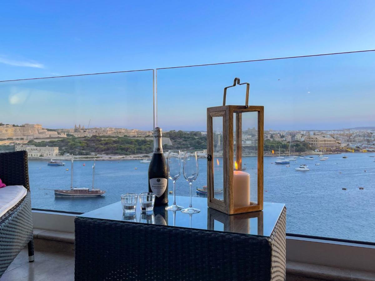 Unique Seafront Triplex Penthouse With Panoramic Bedroom & Rooftop Jacuzzi Overlooking Valletta Слима Экстерьер фото